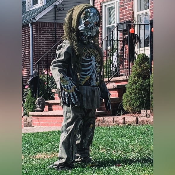 Other - Kids Skeleton Zombie Costume size small (4-6)
